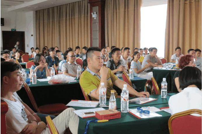 辛雪峰老師授課圖片