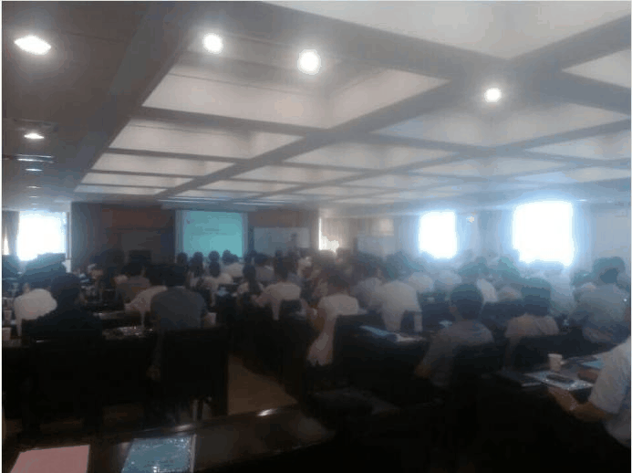 辛雪峰老師授課圖片