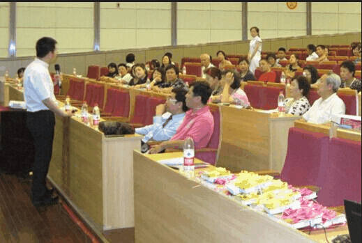 鄭育龍老師授課圖片