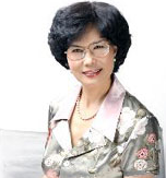 李玲瑤