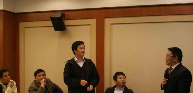 鐘靈山老師授課圖片