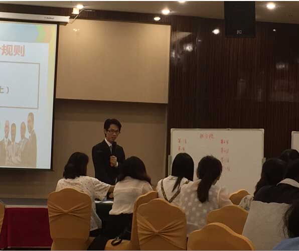 曾子熙老師-中國移動惠州公司-2015年9月22號-CMOT客戶服務(wù)關(guān)鍵時(shí)刻第三期