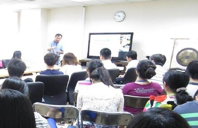 梁學(xué)榮授課見證