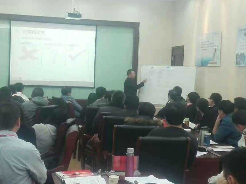 李臨春老師青島·美食客授課